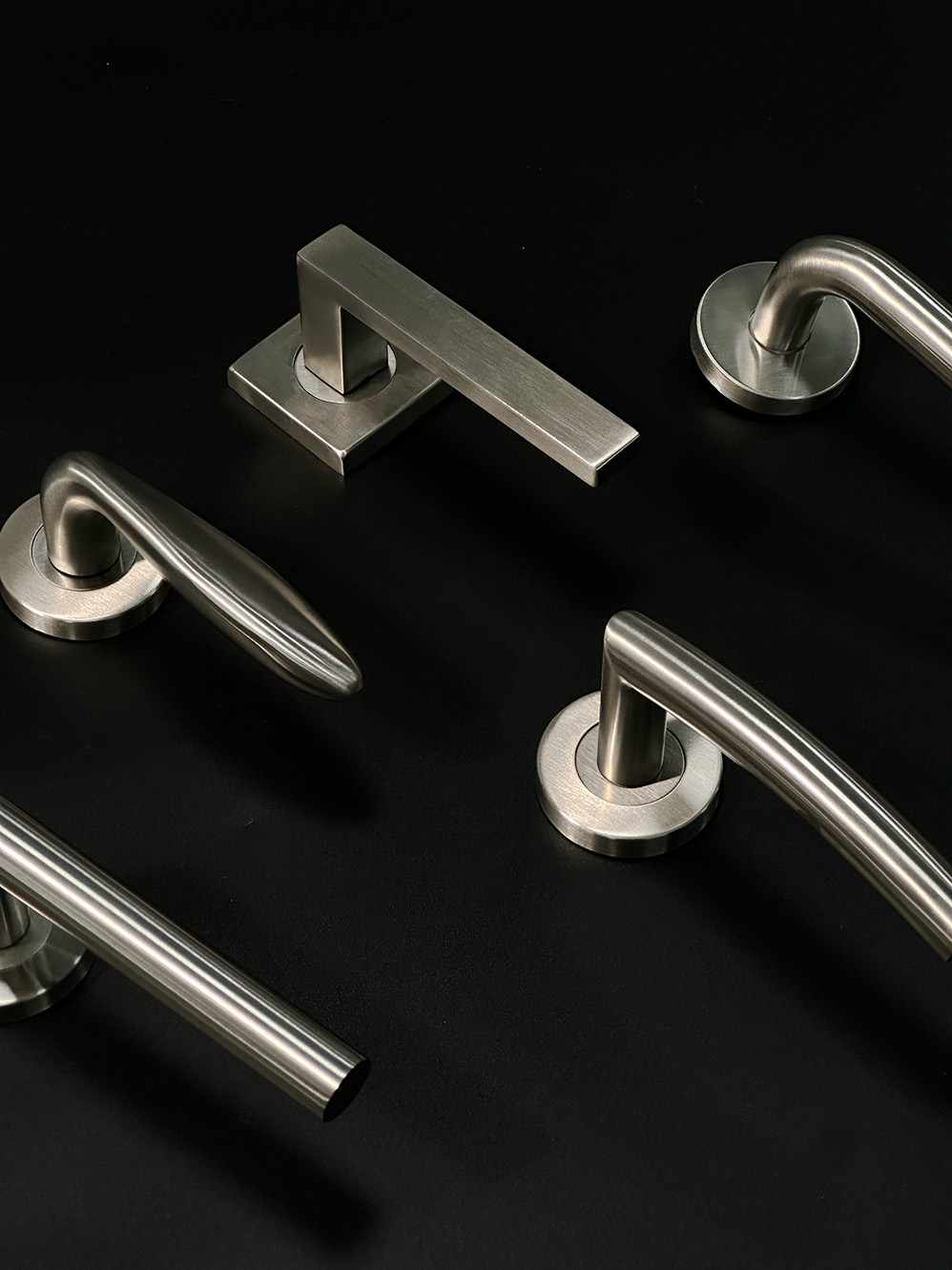 <div style="text-align: center;">Stainless Steel Door Handles</div> 